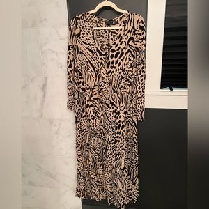 Long sleeve/wide leg jumper